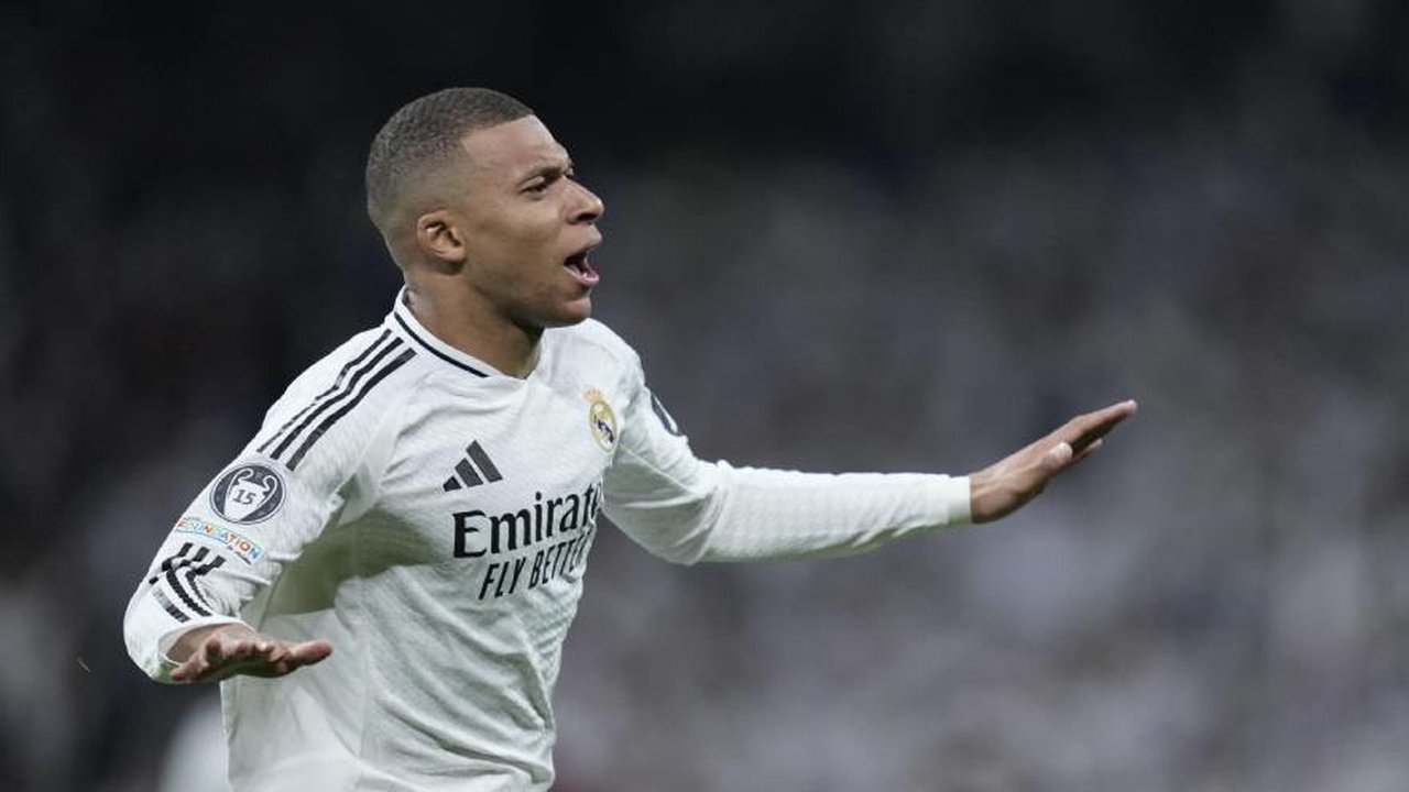 Kylian Mbappe Lampaui 500 Kontribusi Gol: Lebih Baik dari Messi dan Ronaldo?