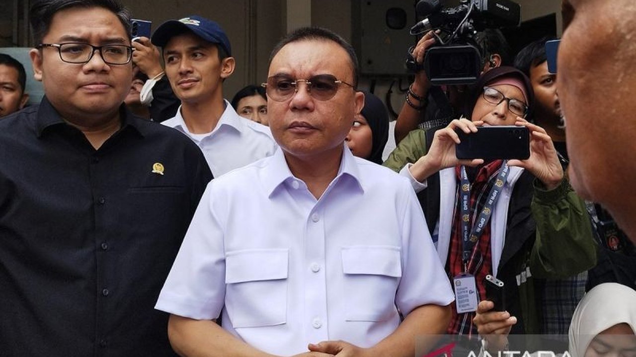 Komisi X DPR RI akan rapat dengan Kemendikbudristek pekan depan untuk membahas polemik SNBP 2025 setelah banyak siswa terancam gagal daftar karena masalah finalisasi PDSS.