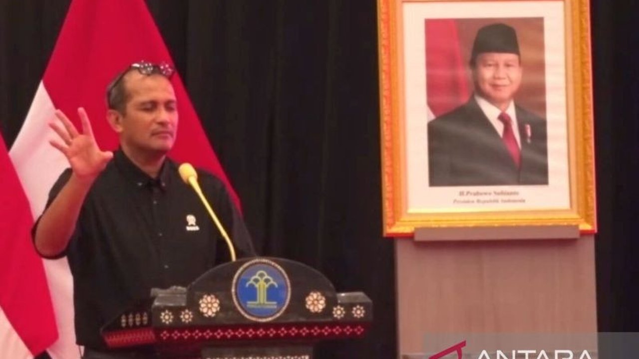 Wakil Menteri Hukum dan HAM menjelaskan proses panjang penyusunan KUHP baru selama lebih dari 60 tahun disebabkan oleh keberagaman Indonesia dan perubahan paradigma hukum pidana menuju keadilan korektif, restoratif, dan rehabilitatif.