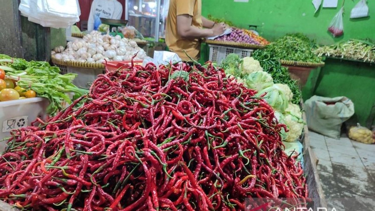 Pemerintah Kota Bengkulu kembali menggelar operasi pasar murah di sembilan kecamatan selama Ramadhan 1446 H untuk membantu masyarakat mendapatkan kebutuhan pokok dengan harga terjangkau.