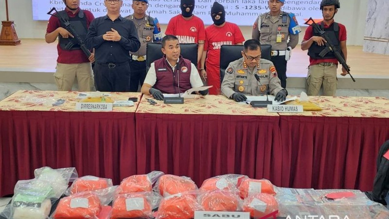 Kecelakaan di Tol Tegal Ungkap Kurir 12 Kg Sabu, Petugas Masih Buru 5 Kg Lagi!