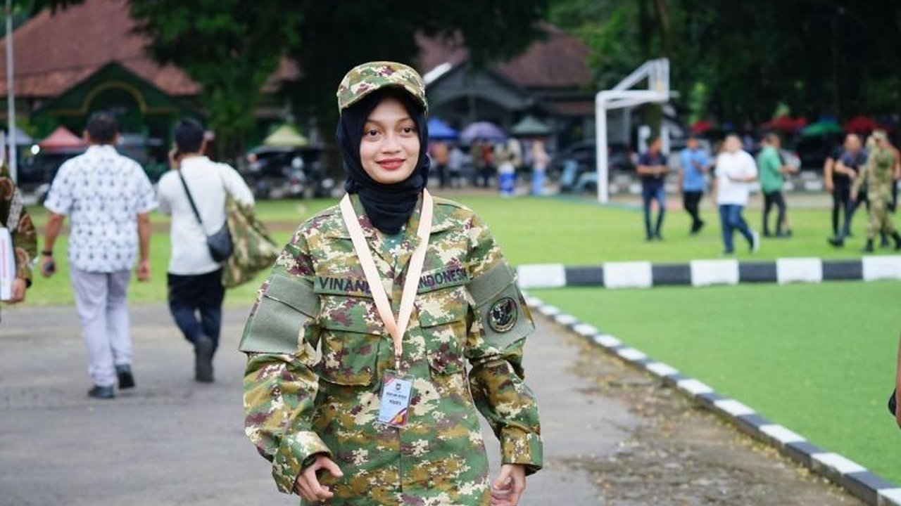 Wali Kota Kediri, Vinanda Prameswati, mengikuti retret nasional bersama kepala daerah lain untuk memperkuat koneksi dengan pemerintah pusat dan daerah demi memajukan Kota Kediri.
