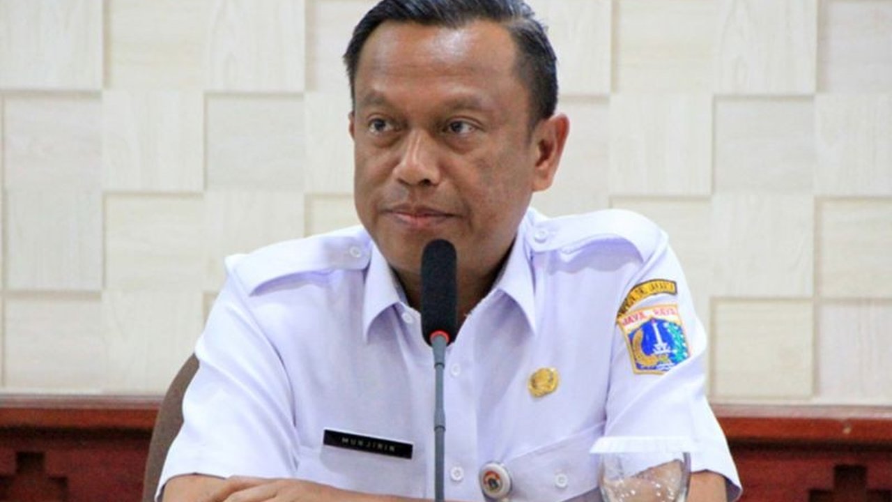 Pemerintah Kota Jakarta Selatan memberikan peringatan kepada masyarakat terkait beredarnya nomor kontak palsu yang mengatasnamakan Wali Kota Munjirin, meminta masyarakat untuk waspada terhadap penipuan.