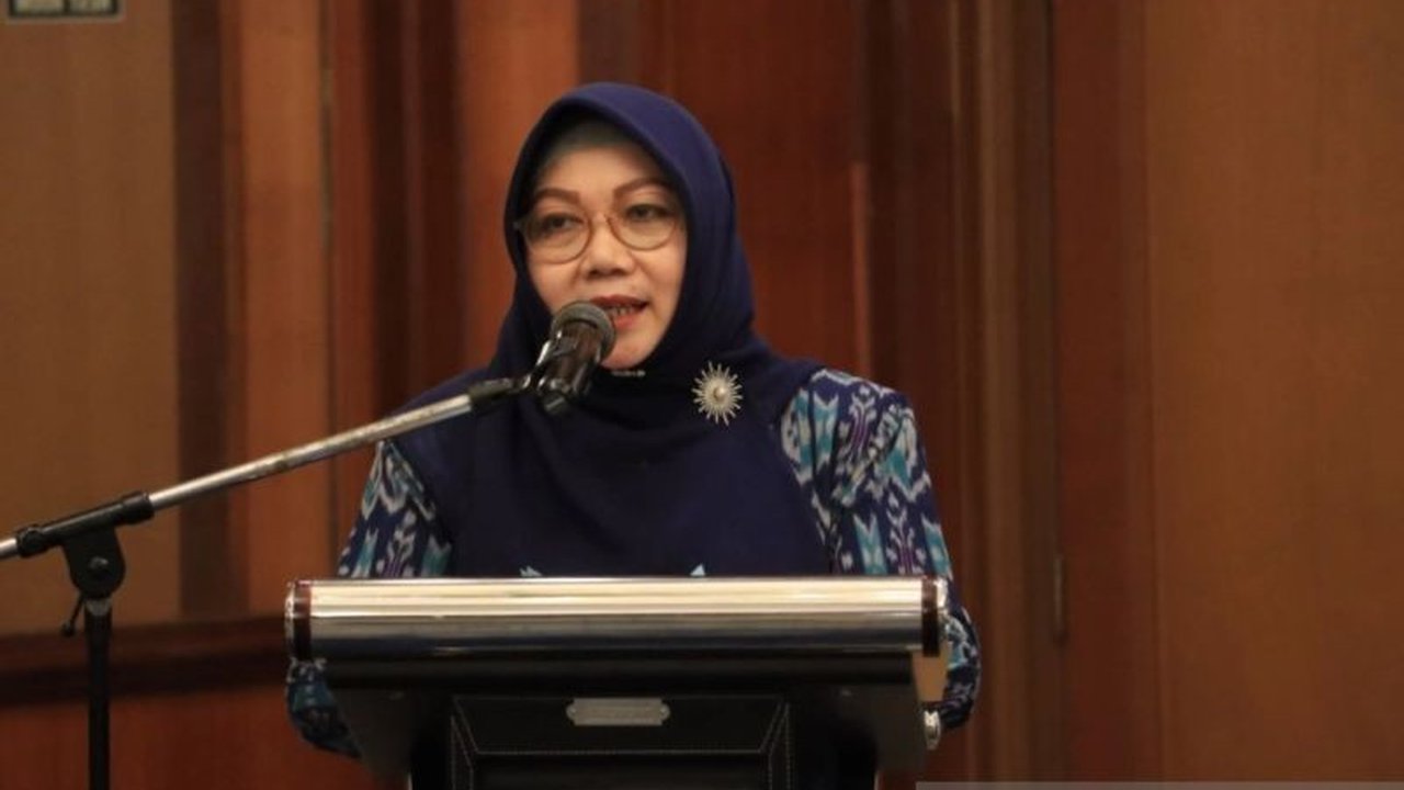 Kepala DKP3A Kaltim, Noryani Sorayalita, menekankan peran vital Forum Anak sebagai jembatan antara anak-anak dan pemerintah dalam mewujudkan Kabupaten/Kota Layak Anak (KLA) di Kalimantan Timur.