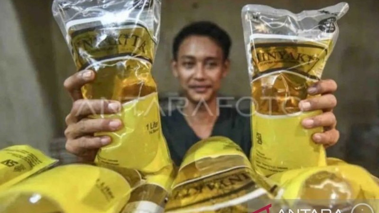 Pemerintah Kota Medan memastikan harga MinyaKita tetap sesuai HET Rp15.700/liter, dan meningkatkan pemantauan harga menjelang Ramadhan untuk mencegah inflasi.