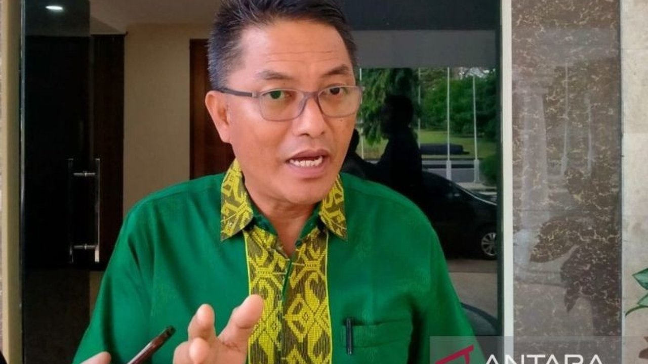 Empat agenda wisata NTB, yaitu Alunan Budaya Pringgasela, Festival Rimpu Mantika, Perang Topat, dan Gili Festival, resmi masuk dalam Kharisma Event Nusantara 2025.