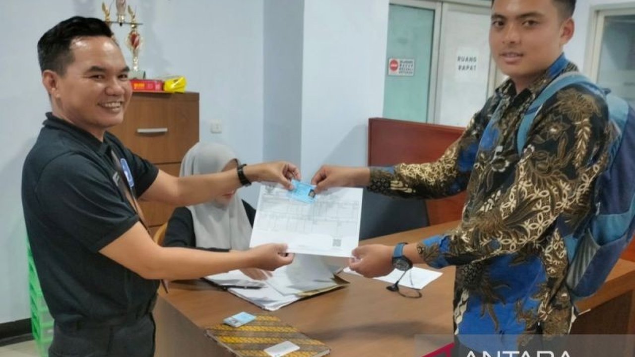 Disdukcapil Rejang Lebong, Bengkulu, telah menerima 6.000 keping blangko KTP-el baru dan memindahkan layanan administrasi kependudukan ke lantai dasar MPP untuk pelayanan yang lebih optimal.