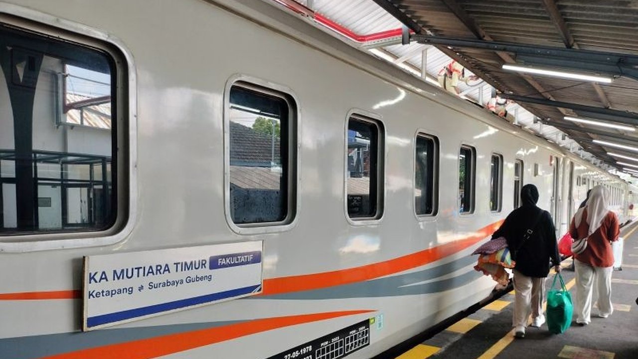 PT KAI Daop 9 Jember operasikan kembali KA Mutiara Timur tambahan relasi Ketapang-Surabaya Gubeng untuk mengantisipasi lonjakan penumpang jelang Ramadhan dan libur sekolah.