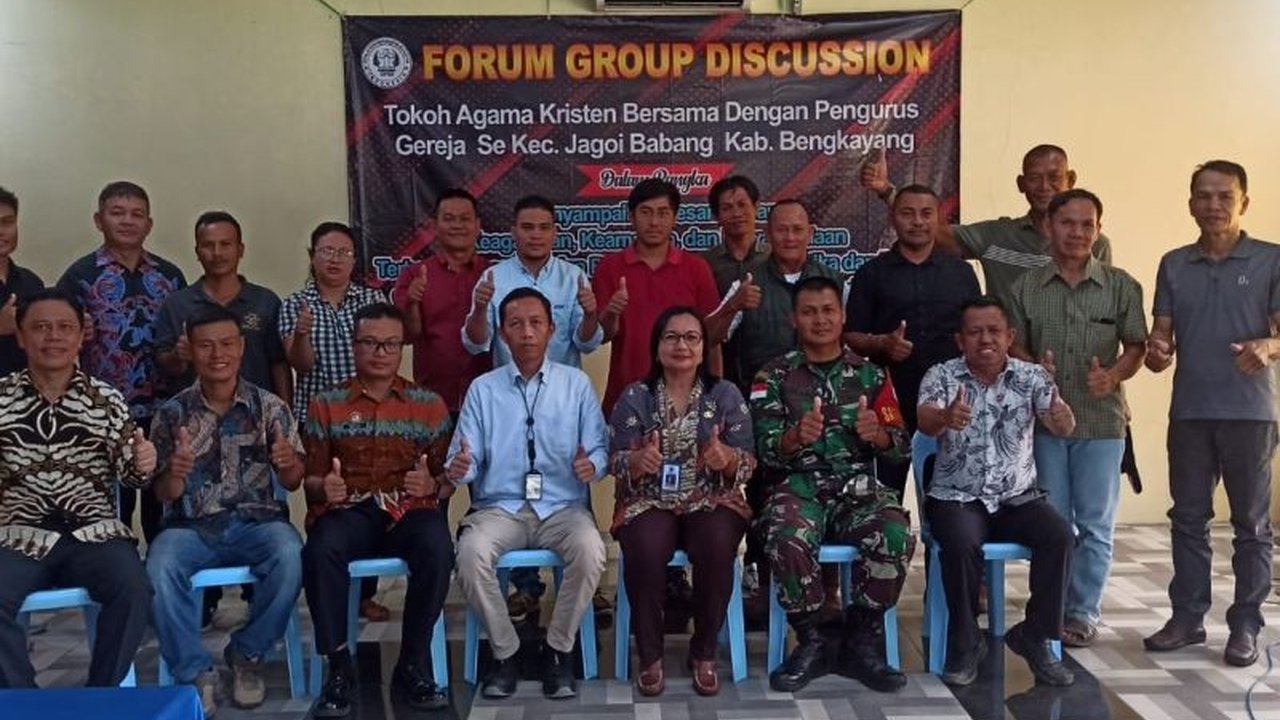 Kantor Imigrasi Jagoi Babang dan PLBN Jagoi Babang, Kalimantan Barat, bersama tokoh agama setempat, memperkuat pencegahan tindak pidana perdagangan orang (TPPO) melalui pengawasan dokumen dan kerja sama komunitas.