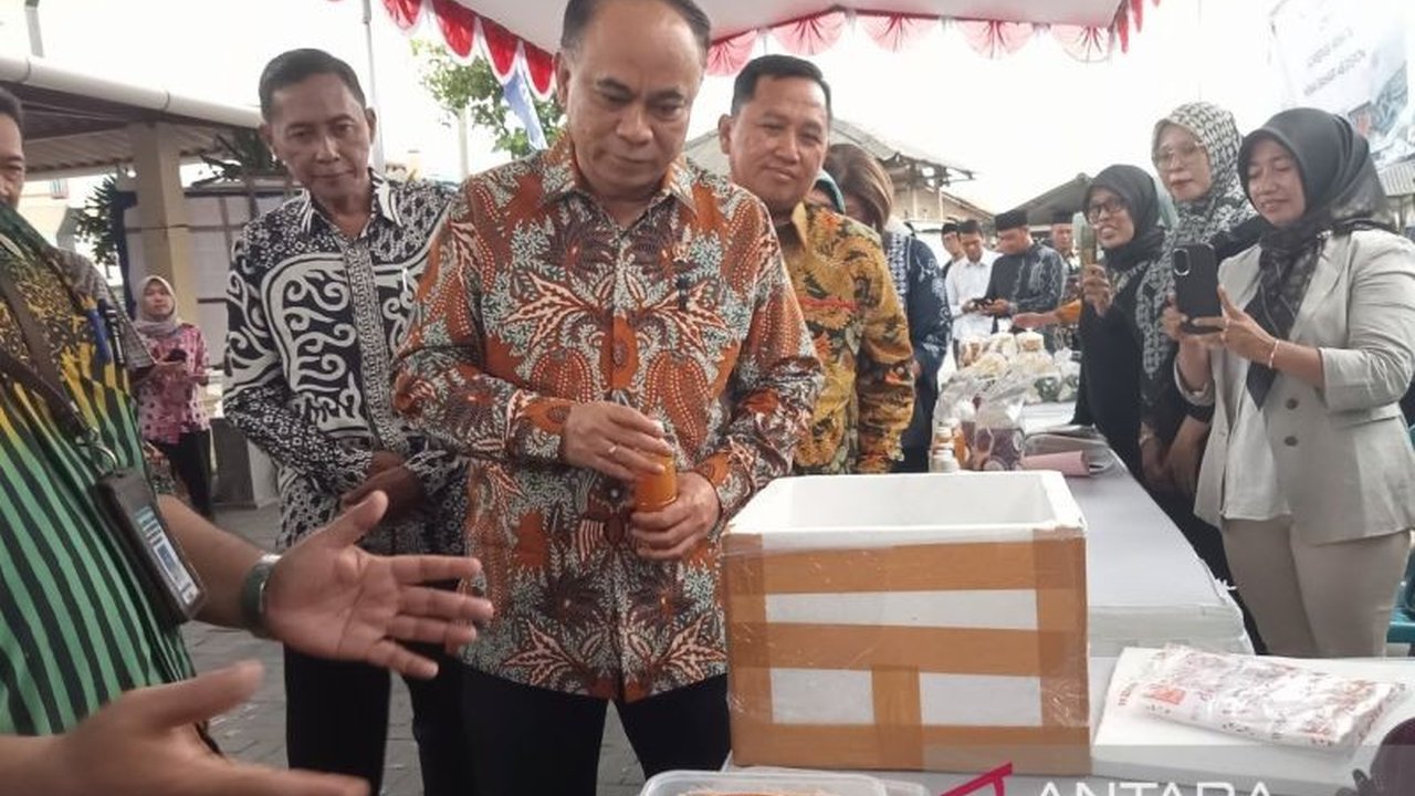 Kabupaten Bantul mengusulkan sembilan koperasi sebagai mitra Kementerian Koperasi untuk mendukung program Makan Bergizi Gratis (MBG), memanfaatkan potensi lokal dan mendorong perekonomian daerah.