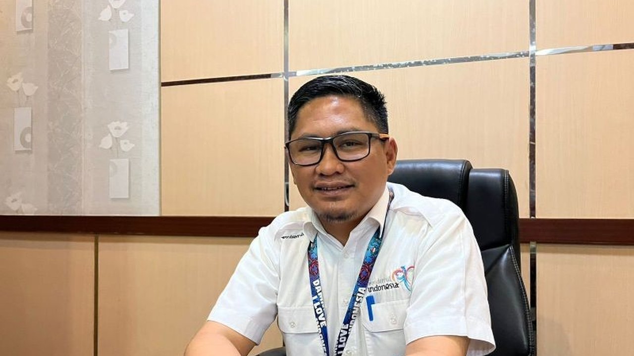 Sulawesi Tenggara (Sultra) kini memiliki 325 desa wisata yang tersebar di berbagai kabupaten dan kota, menawarkan potensi pariwisata alam yang luar biasa dan terus berkembang.