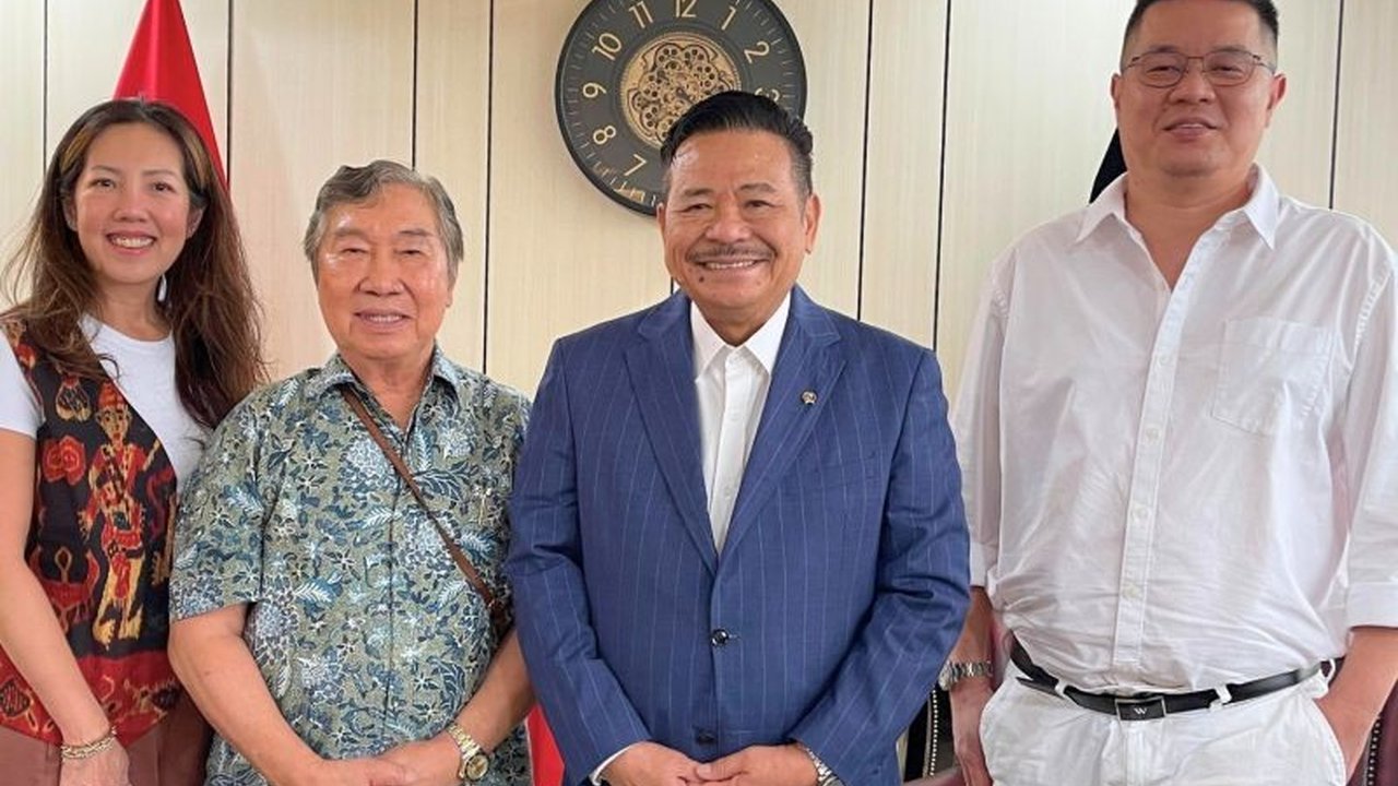 Kemenko Kumham Imipas dan Taman Safari Indonesia sepakat bekerja sama melindungi kekayaan intelektual untuk mendukung pertumbuhan ekonomi nasional, dengan fokus pada sosialisasi dan koordinasi antar instansi.