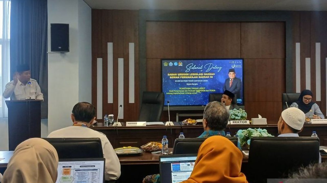 Badan Urusan Legislasi Daerah (BULD) DPD RI kunjungi Jambi, serap masukan dari perguruan tinggi dan pemerintah daerah terkait implementasi aturan tata ruang wilayah untuk pembangunan berkelanjutan.