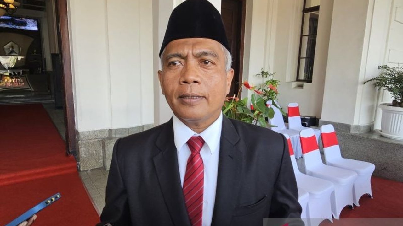 Disporapar Kota Malang optimis raih 3,3 juta kunjungan wisatawan pada 2025, meningkat dari capaian tahun sebelumnya, dengan Kayutangan Heritage sebagai daya tarik utama.