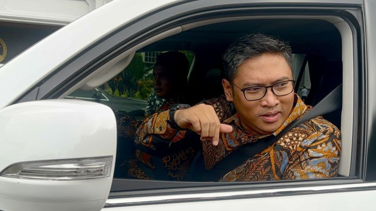 Pemerintah akan menyalurkan 20.000 ton daging ke pasar murah di seluruh Indonesia untuk menekan harga menjelang Ramadan dan Lebaran 2025, demi menindaklanjuti perintah Presiden.