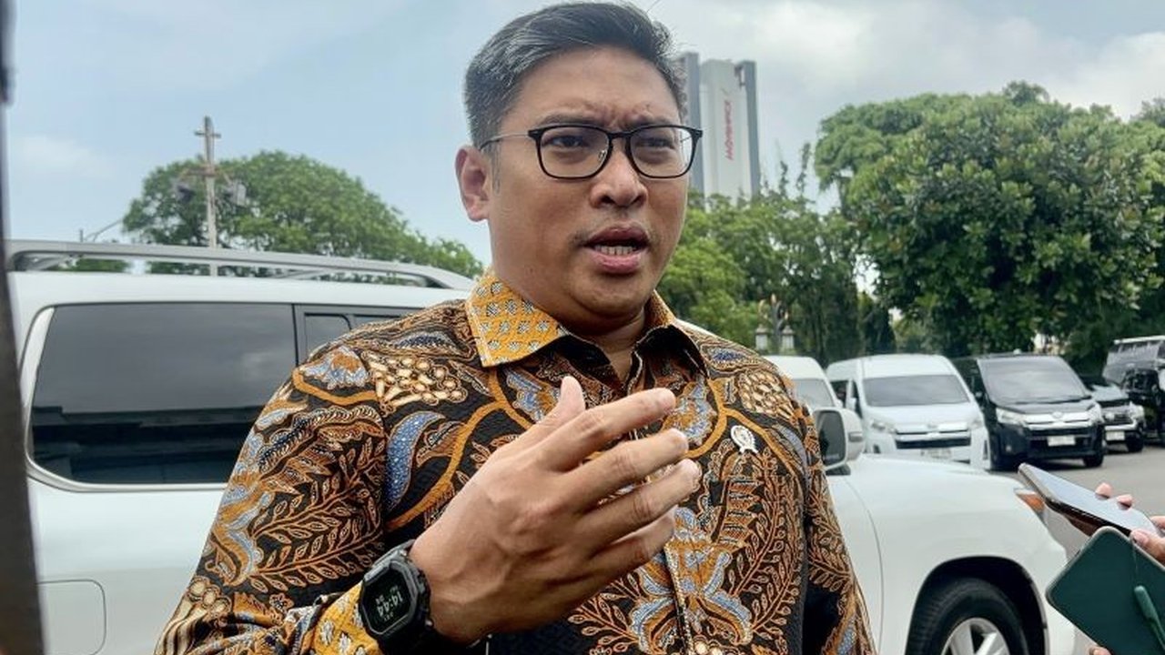 Presiden Prabowo Subianto menginstruksikan penurunan harga sembako jelang Ramadhan 2025 agar lebih murah dari tahun lalu bahkan beberapa komoditas lebih murah dari Malaysia.