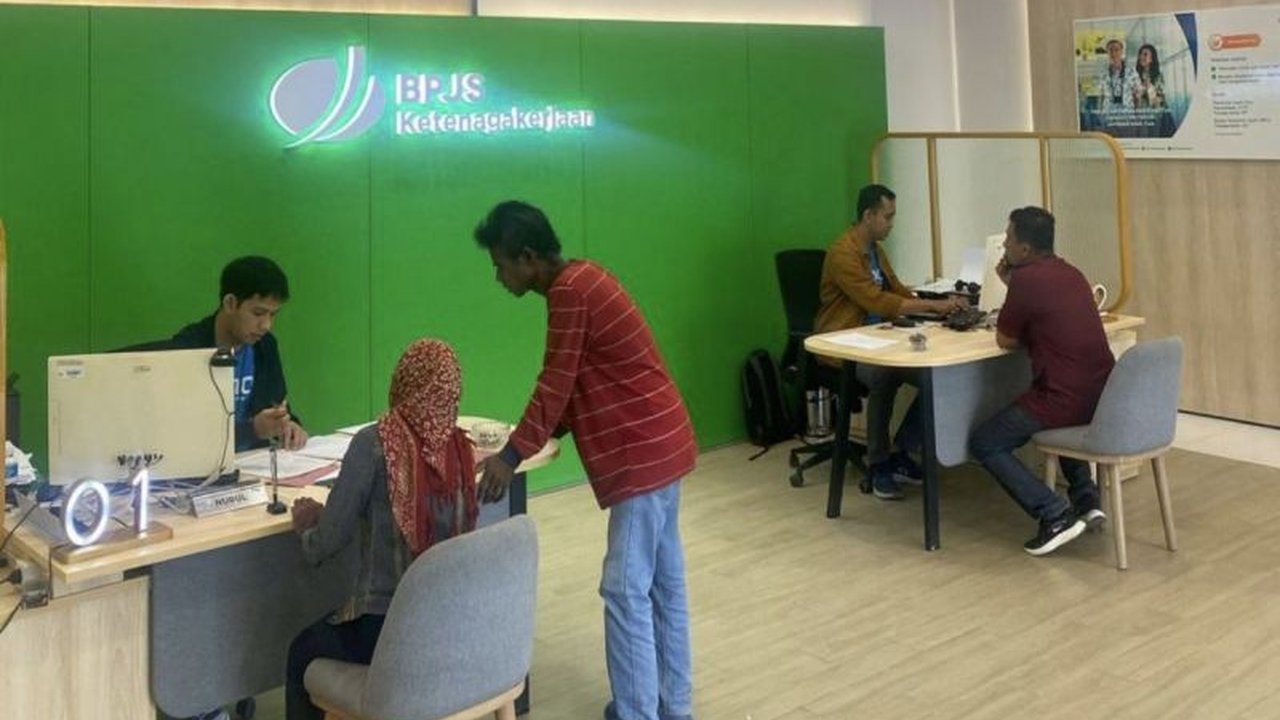 BPJS Ketenagakerjaan Sulawesi Tengah telah membayarkan klaim manfaat senilai Rp496 miliar kepada pekerja dan ahli waris sepanjang tahun 2024, menunjukkan komitmen dalam meningkatkan kesejahteraan masyarakat.