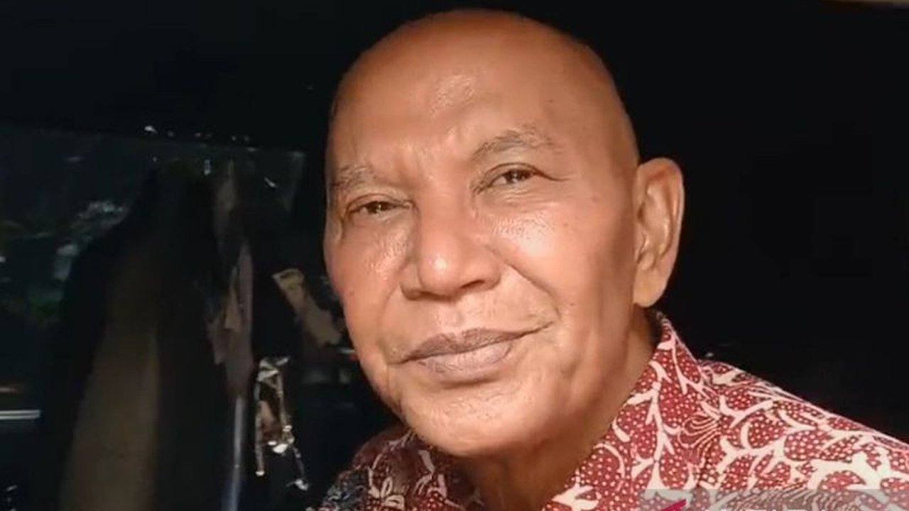 Pernyataan Presiden Jokowi terkait retret kepala daerah di Magelang mendapat respons dari PDIP yang menegaskan instruksi Megawati merupakan urusan internal partai.