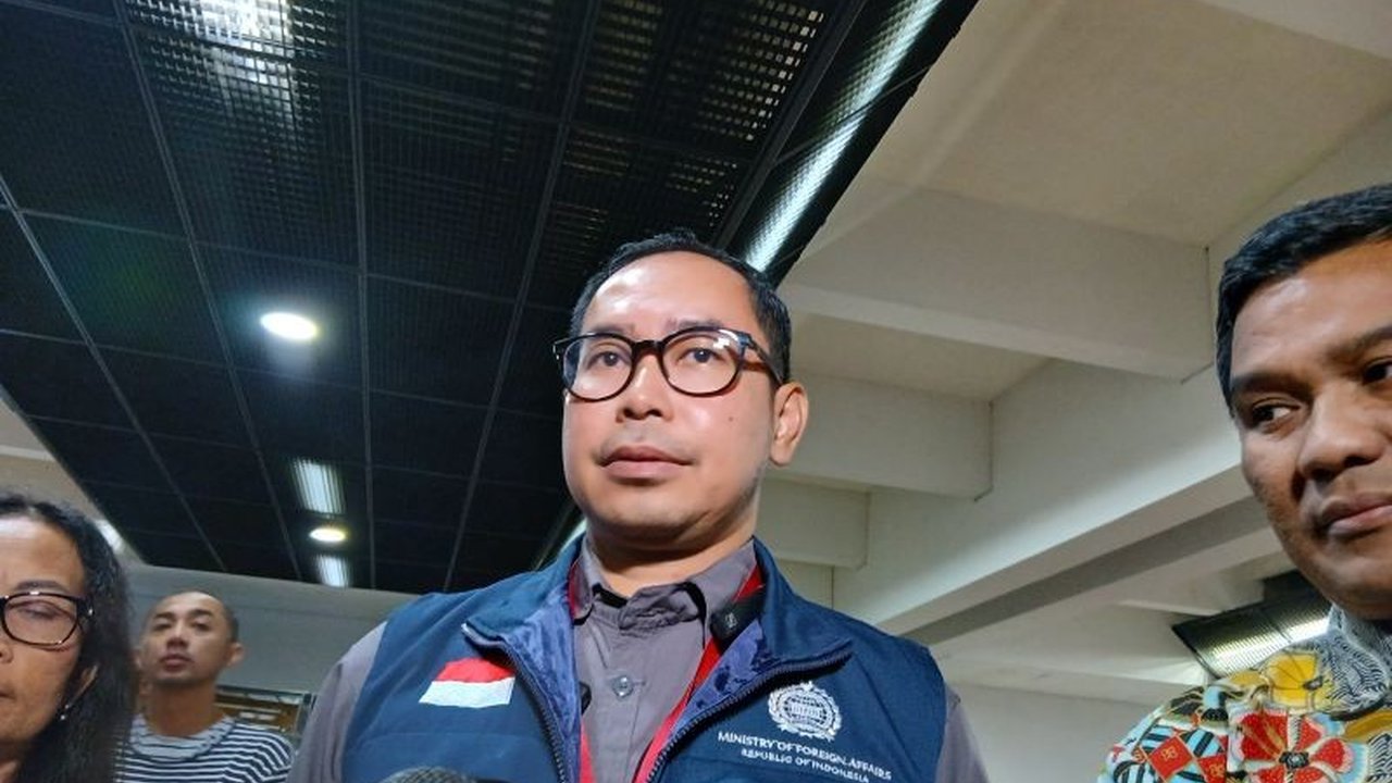 Kementerian Luar Negeri RI akan mengevakuasi 92 WNI korban perdagangan orang dan penyiksaan di Myawaddy, Myanmar, serta menindak tegas sindikat TPPO yang melibatkan WNI.