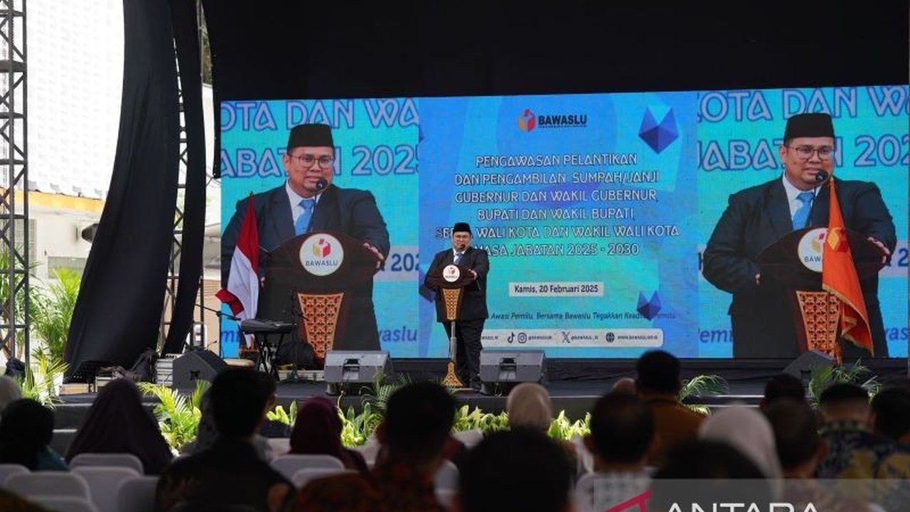 Ketua Bawaslu RI, Rahmat Bagja, meminta jajarannya untuk segera menjalin komunikasi dan kerja sama dengan kepala daerah baru terpilih demi sinergi pengawasan dan pemerintahan.