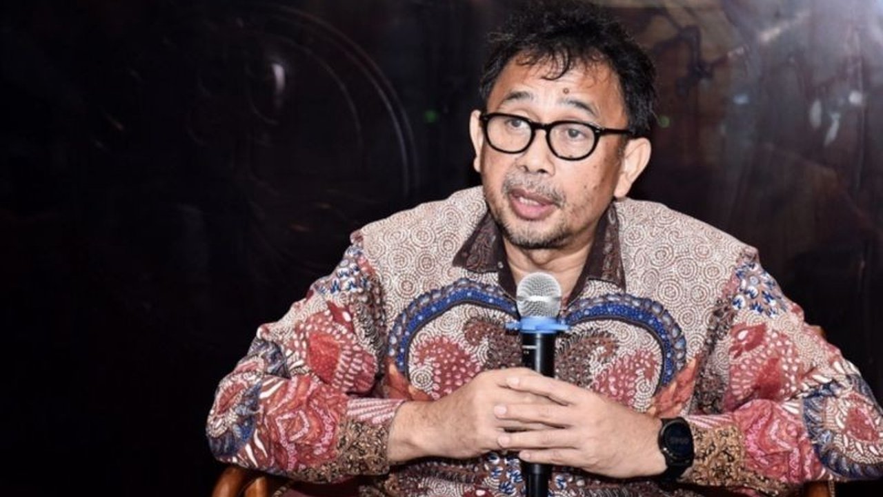 Kementerian Kehutanan (Kemenhut) mendorong peningkatan nilai ekonomi hutan melalui Perizinan Berusaha Pemanfaatan Hutan (PBPH) dengan menekankan multi-usaha kehutanan dan evaluasi berkala.