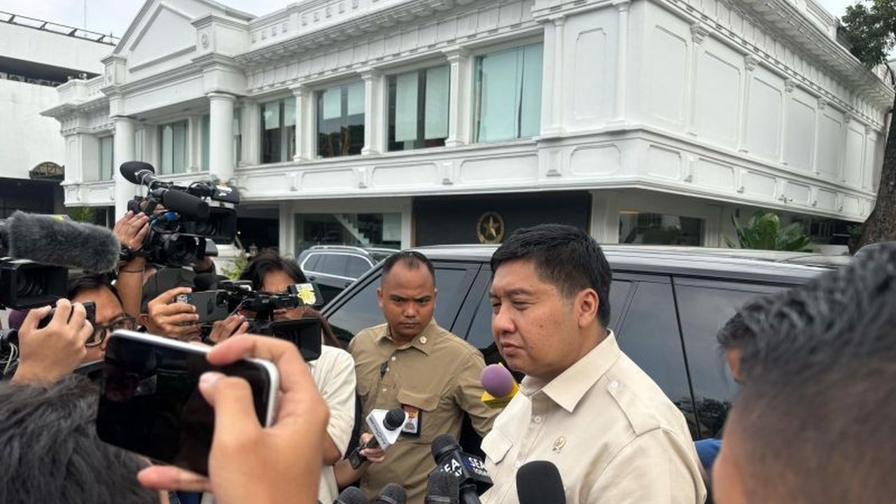 Menteri PKP Maruarar Sirait akan membongkar pagar pembatas PIK 1 dan Kapuk Muara untuk memastikan akses warga dan mencegah eksklusivitas perumahan.