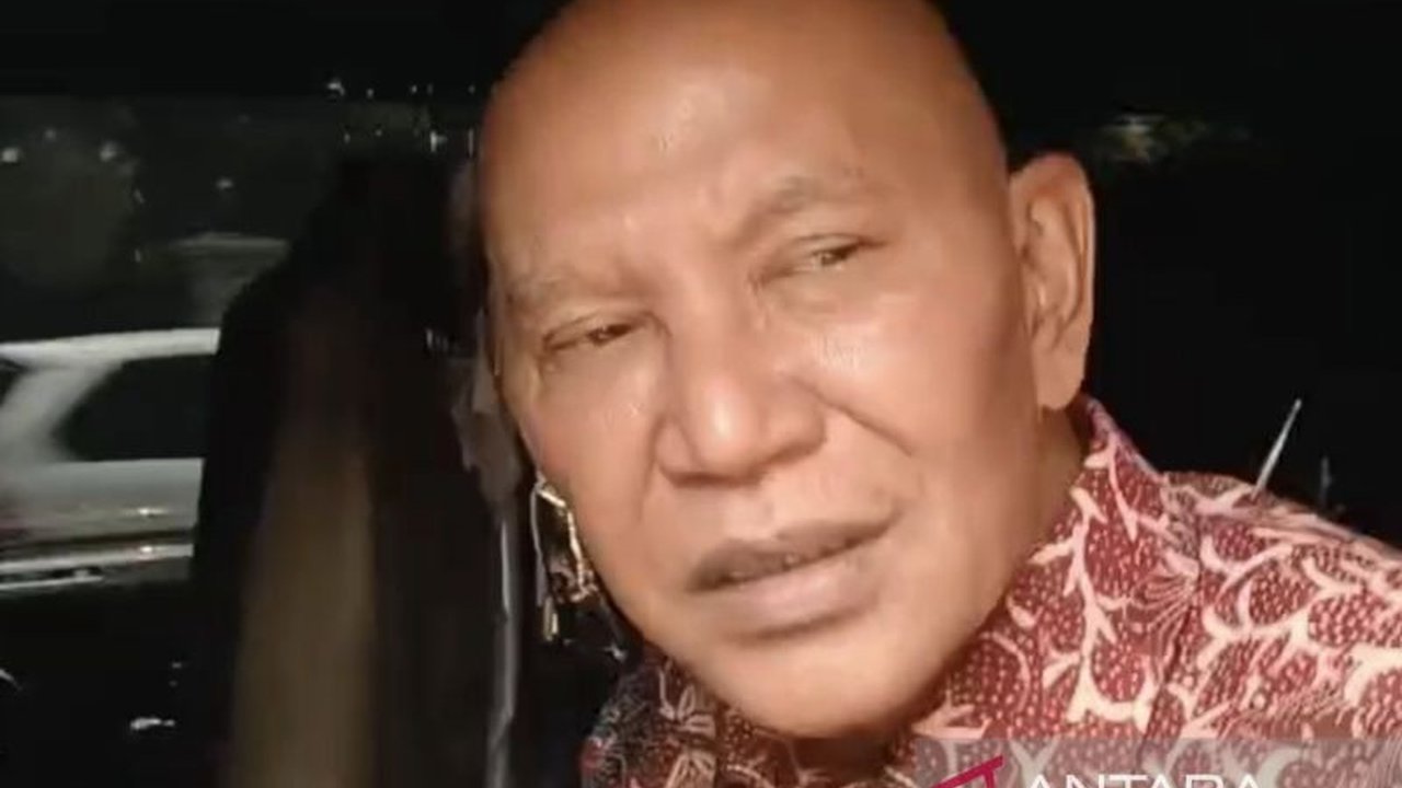 PDIP menegaskan tidak ada pergantian Sekjen meski Hasto Kristiyanto ditahan KPK; semua kewenangan ada di Ketua Umum Megawati Soekarnoputri.