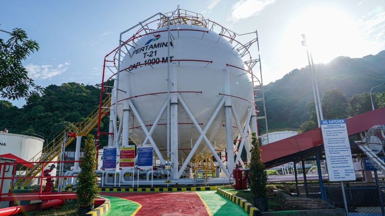 Pertamina Patra Niaga resmi mengoperasikan Terminal LPG Bima, NTB, sebagai proyek strategis nasional untuk memperkuat infrastruktur energi dan menjamin akses LPG yang merata di Indonesia Timur.