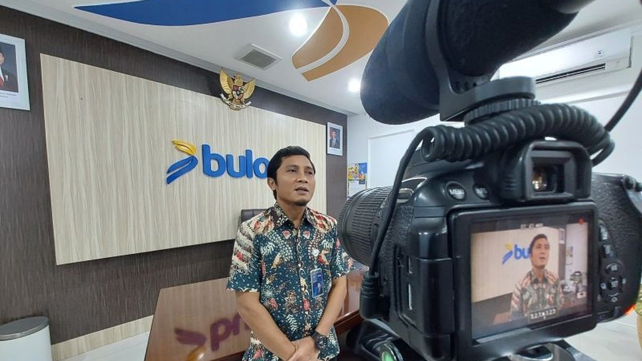 Perum Bulog Sumbar optimis mampu melampaui target serapan beras 800 ton hingga April 2025, bahkan telah menyerap 520 ton hingga 21 Februari 2025.