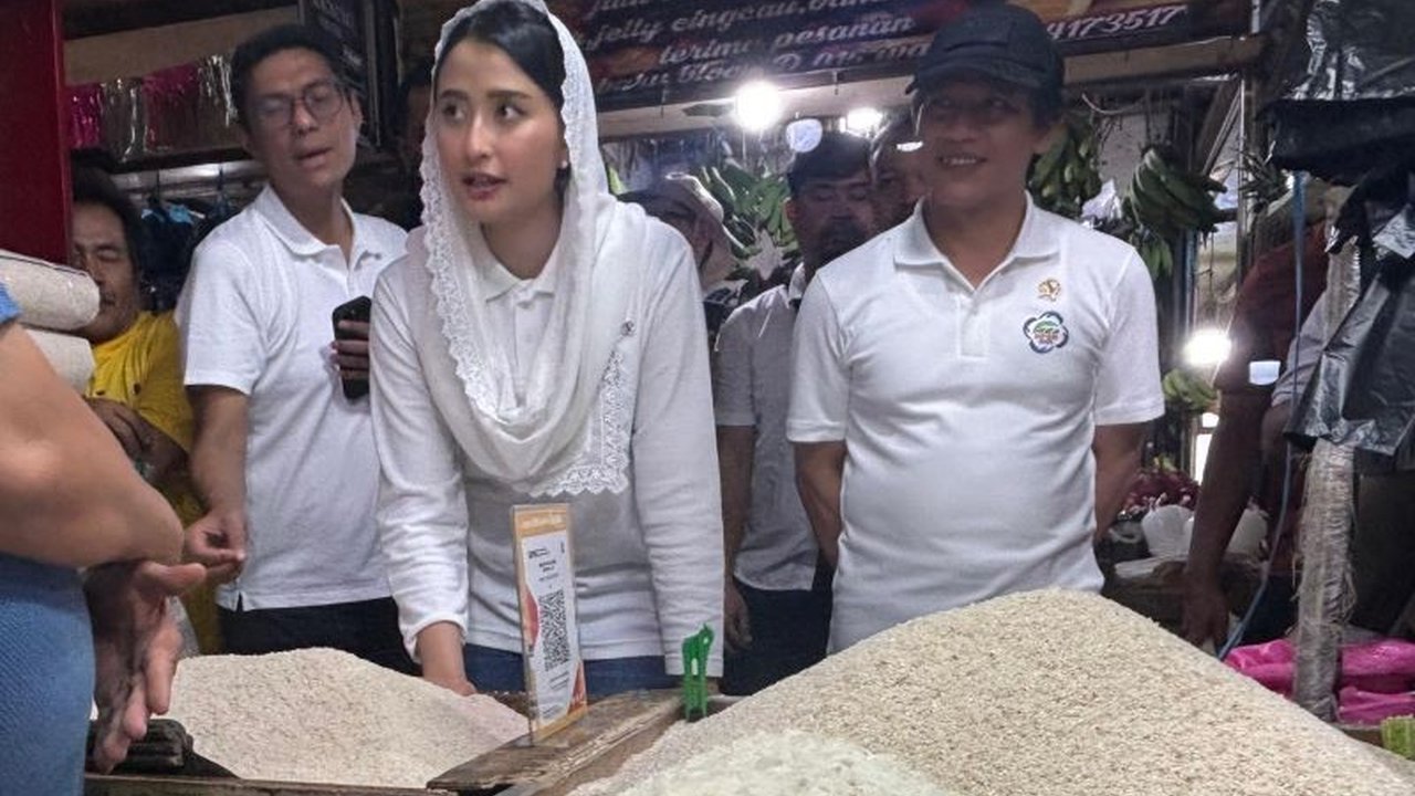 Menteri LH Hanif Faisol Nurofiq mengingatkan pasar wajib mengelola sampahnya sendiri, bukan lagi menjadi beban pemerintah daerah, seiring TPA Sarimukti Cimahi yang overload.