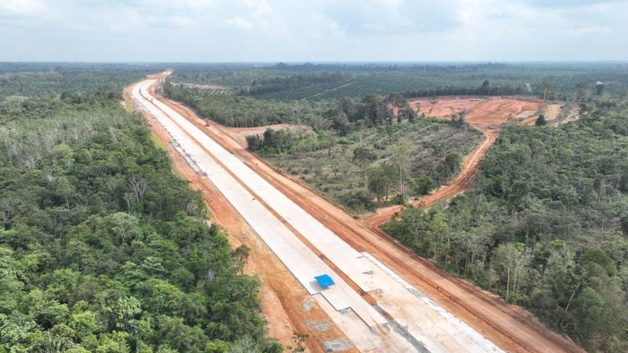 Hutama Karya Kejar Pembebasan Lahan Tol Palembang-Jambi untuk Mudik Lebaran 2025