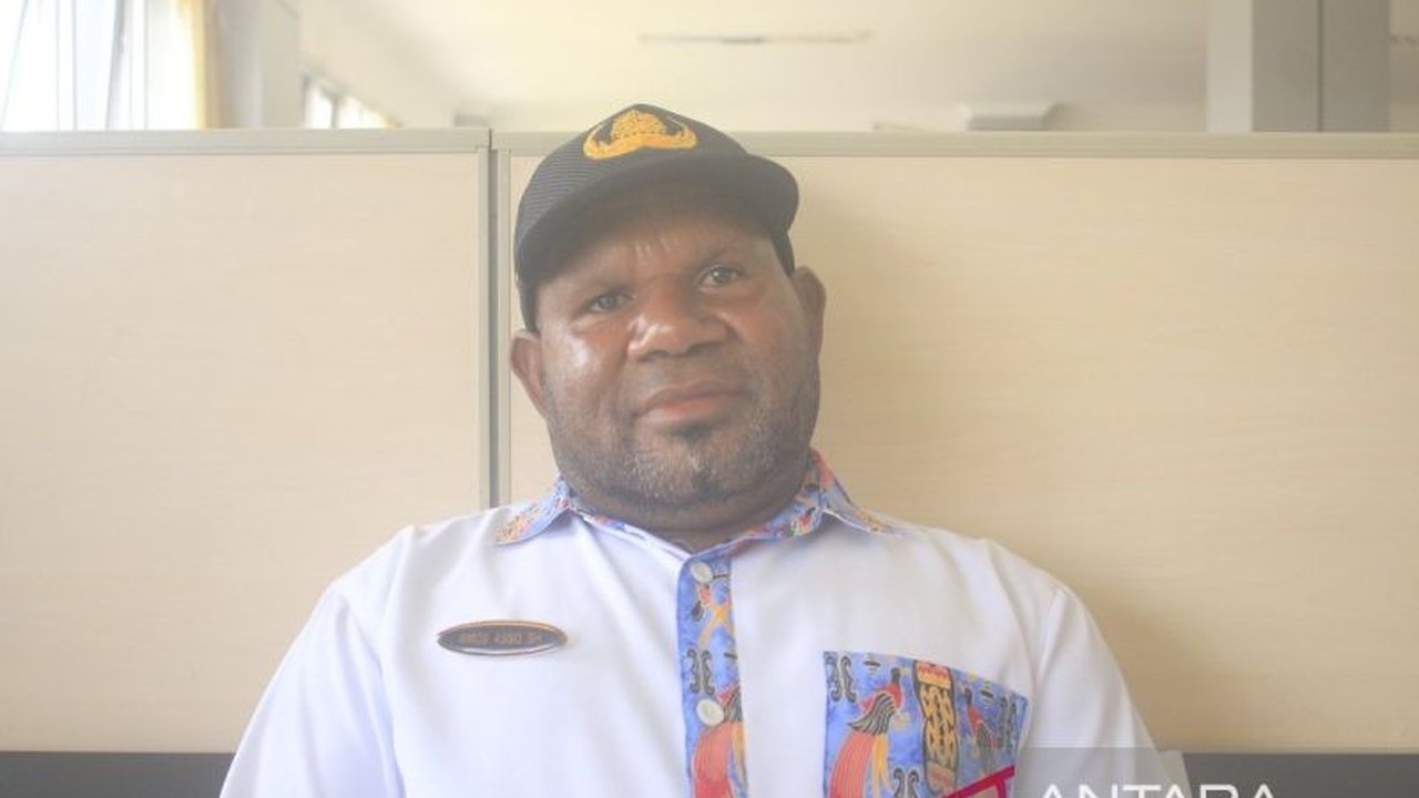 Dinas Lingkungan Hidup Jayawijaya merekrut 271 tenaga kebersihan untuk menjaga kebersihan Kota Wamena, ibu kota Provinsi Papua Pegunungan, meskipun masih kekurangan anggaran.