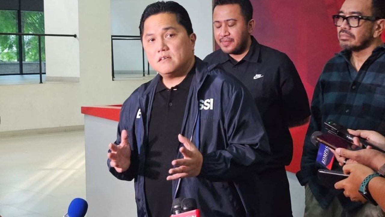 PSSI akan menaturalisasi tiga pemain diaspora, termasuk Emil Audero, Joey Pelupessy, dan Dean James, untuk memperkuat Timnas Indonesia sebelum pertandingan melawan Australia pada 20 Maret dalam kualifikasi Piala Dunia 2026.