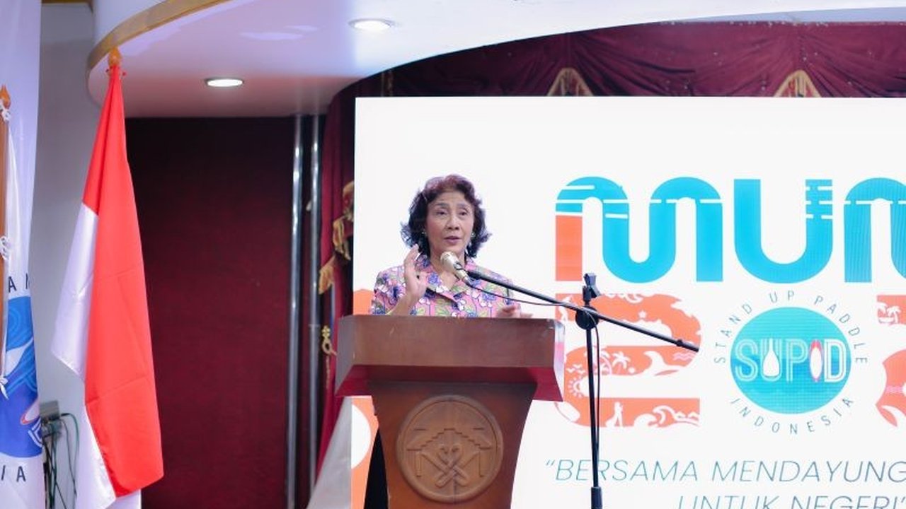 Susi Pudjiastuti terpilih sebagai Ketua Umum Stand Up Paddle Indonesia periode 2025-2028, berkomitmen kembangkan olahraga air dan lestarikan lingkungan.