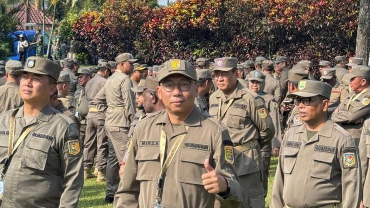 Gubernur Lampung, Rahmat Mirzani Djausal, menekankan pentingnya implementasi visi misi Astacita Presiden Prabowo dan Wapres Gibran di daerah,  menganggap retret kepala daerah sebagai langkah krusial dalam mewujudkan hal tersebut.