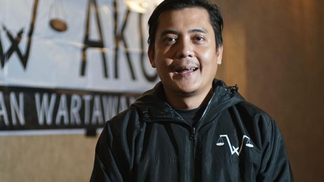 Ikatan Wartawan Hukum Indonesia (Iwakum) mengecam aksi doxing terhadap jurnalis CNN, AM dan YA, yang dinilai sebagai ancaman serius terhadap kebebasan pers dan integritas jurnalistik.