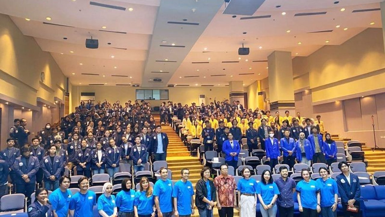 Indonesian Petroleum Association (IPA) menekankan peran krusial mahasiswa dalam inovasi dan kebijakan energi berkelanjutan di Indonesia, memanfaatkan sumber daya dan infrastruktur migas untuk transisi energi.