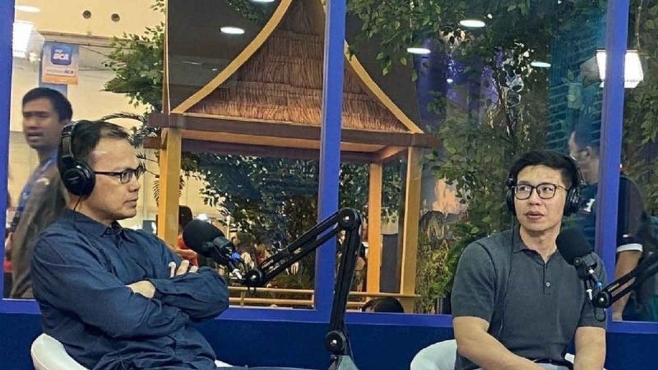 Program Makan Bergizi Gratis (MBG) dan pembangunan tiga juta rumah berpotensi besar mendorong pertumbuhan ekonomi nasional dengan melibatkan berbagai sektor industri dan tenaga kerja lokal, meskipun ada tantangan yang perlu diatasi pemerintah.