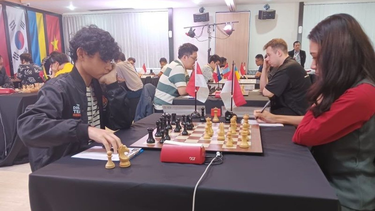 Pecatur muda Indonesia, Satria Duta Cahaya, berhasil meraih gelar Internasional Master (IM) usai memenangkan babak kesepuluh Indonesia GM Tournament di Bandung.