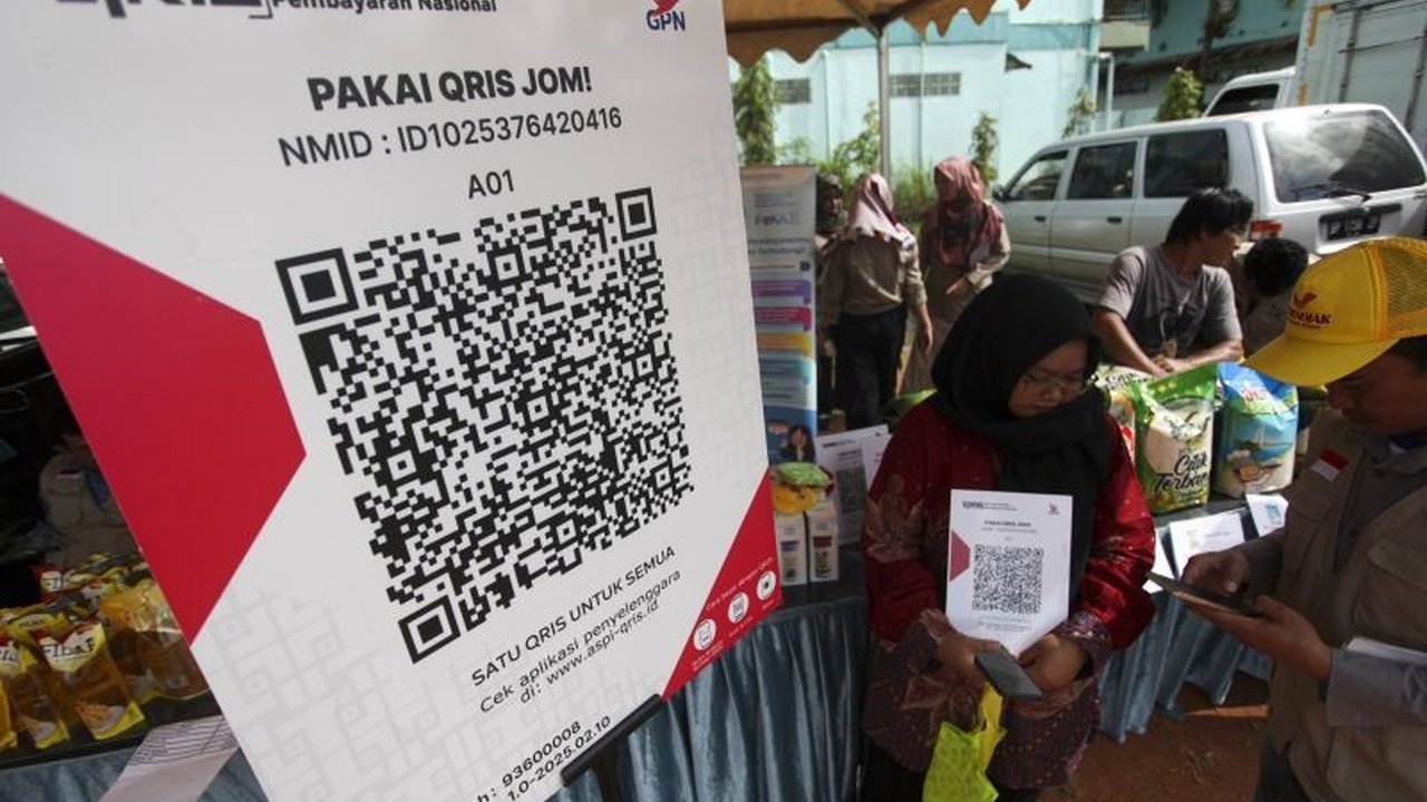 Bank Indonesia (BI) mencatat pertumbuhan pesat transaksi keuangan digital di Indonesia pada Januari 2025, terutama melalui aplikasi mobile yang mencapai 1,82 miliar transaksi.