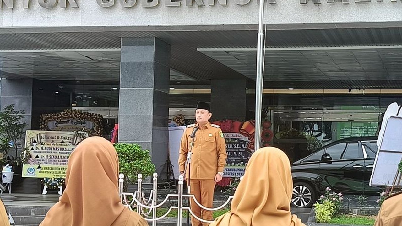 Wakil Gubernur Kaltim, Seno Aji, menolak isu 'Indonesia Gelap' dan mengajak masyarakat fokus membangun Kaltim dengan program pendidikan gratis dan efisiensi anggaran untuk peningkatan kualitas pendidikan dan kesehatan.