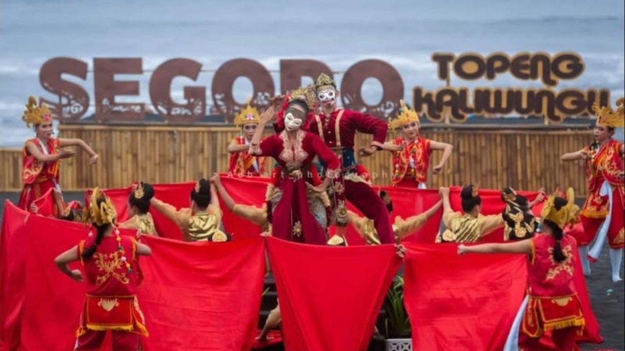 Segoro Topeng Kaliwungu Lumajang Masuk Karisma Event Nusantara 2025