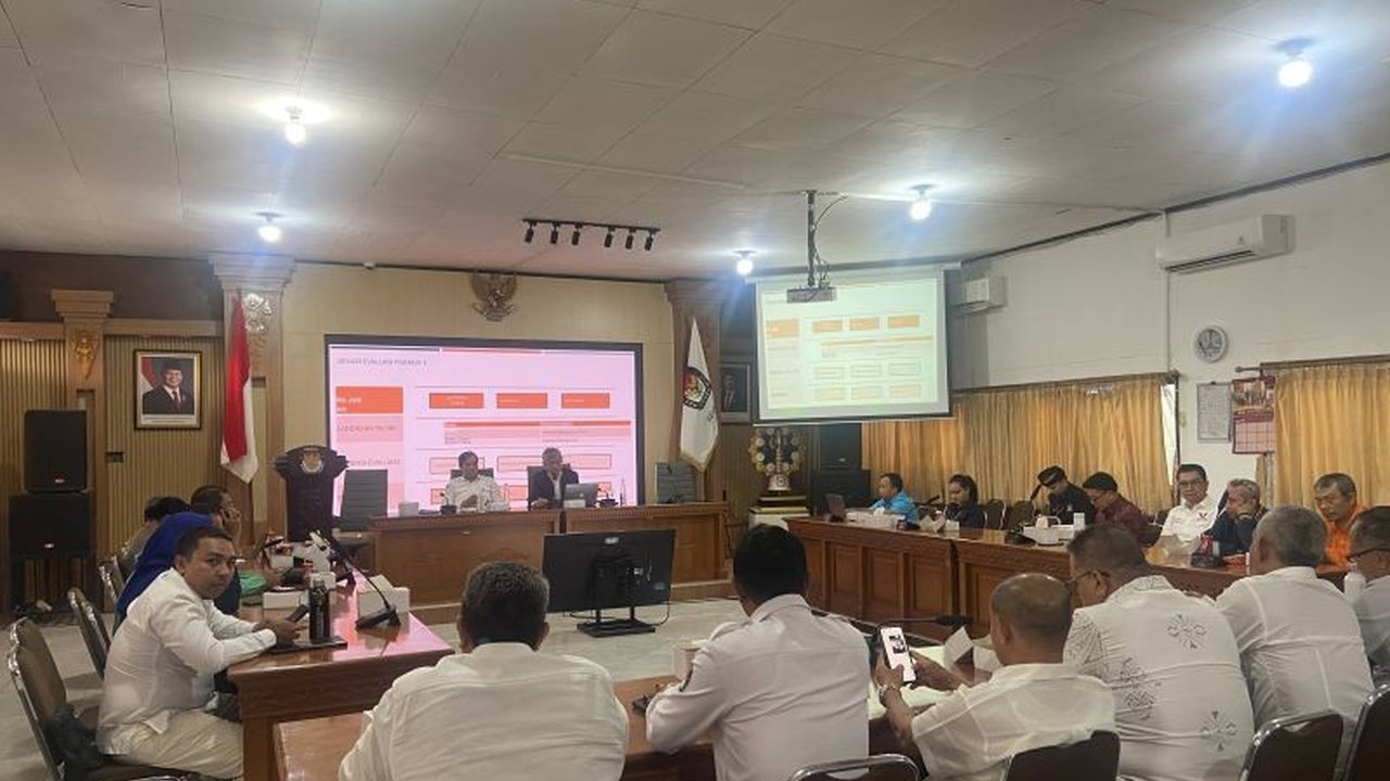 KPU Bali bekerja sama dengan Universitas Udayana dan Universitas Pendidikan Nasional meneliti perilaku pemilih dan proses Pilkada Serentak 2024 untuk evaluasi dan perbaikan mendatang.