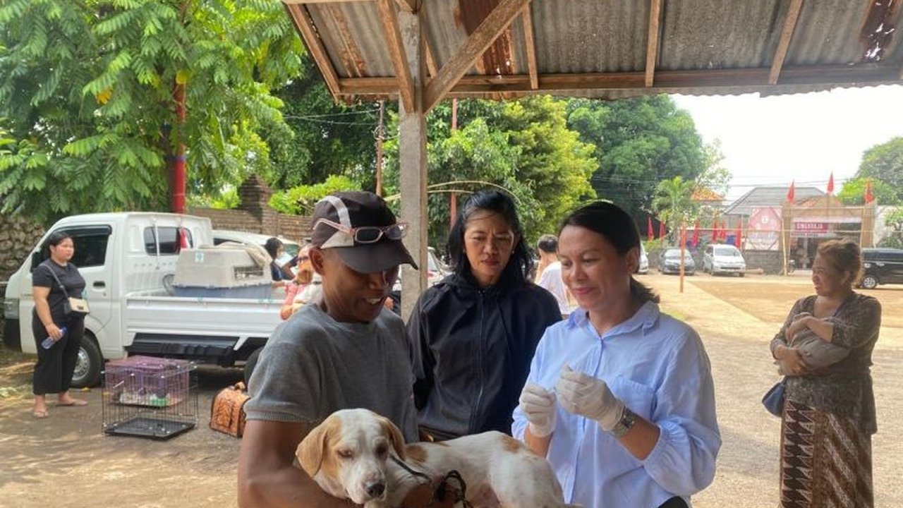 Weekend Dog Festival di Denpasar pada 27 Februari-1 Maret 2025, dalam rangka HUT Kota Denpasar ke-237, bertujuan meningkatkan vaksinasi rabies dan memberikan wadah bagi pecinta anjing.