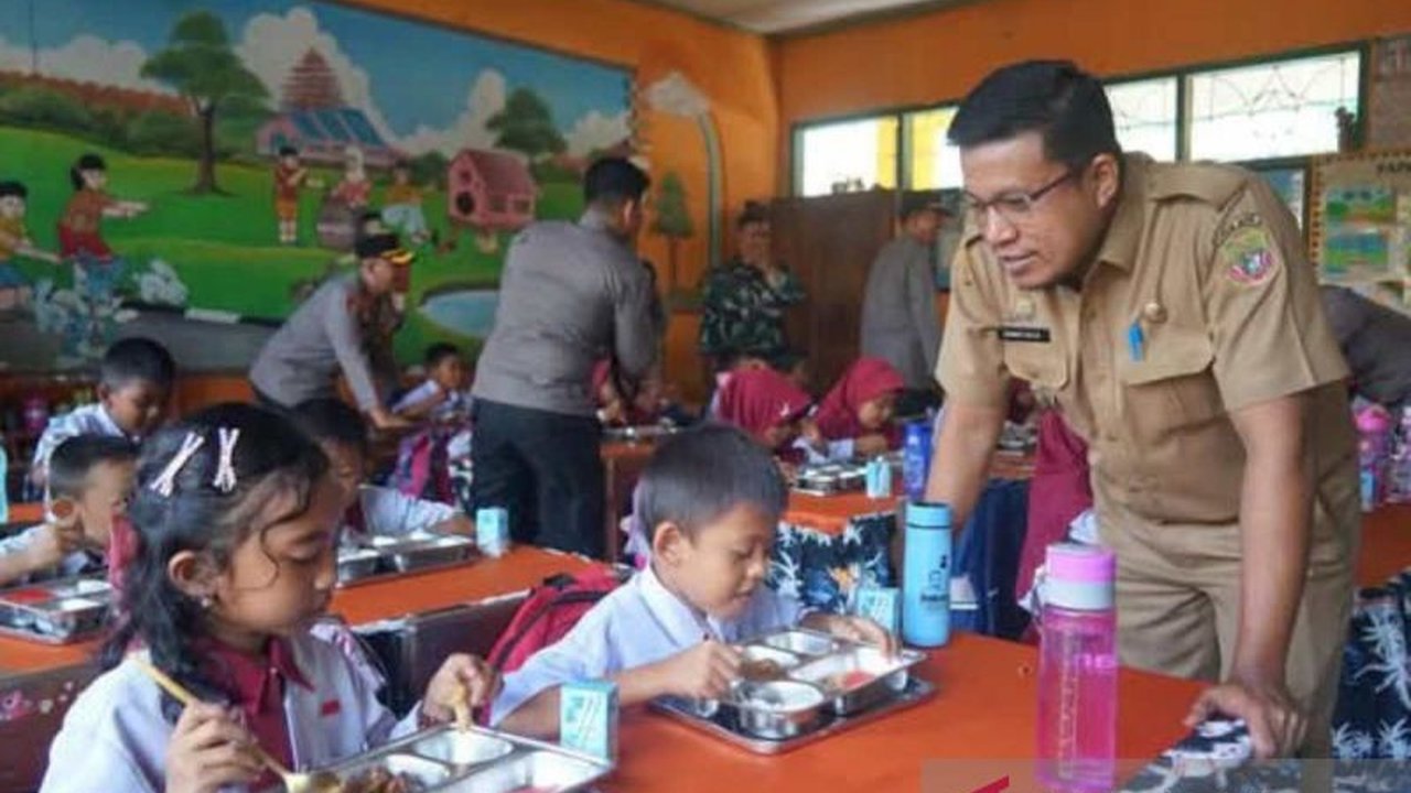Pemkab Sidrap Luncurkan Program Makan Bergizi Gratis (MBG) di Sekolah