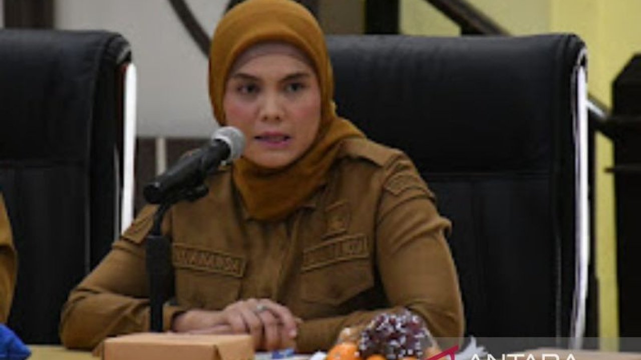 Pemerintah Kota Banjarmasin akan mengkaji menyelamatkan Perumda PALD yang merugi hingga Rp99 miliar sejak beroperasi, dengan pendapatan hanya Rp94 juta per bulan dan pengeluaran Rp500 juta.