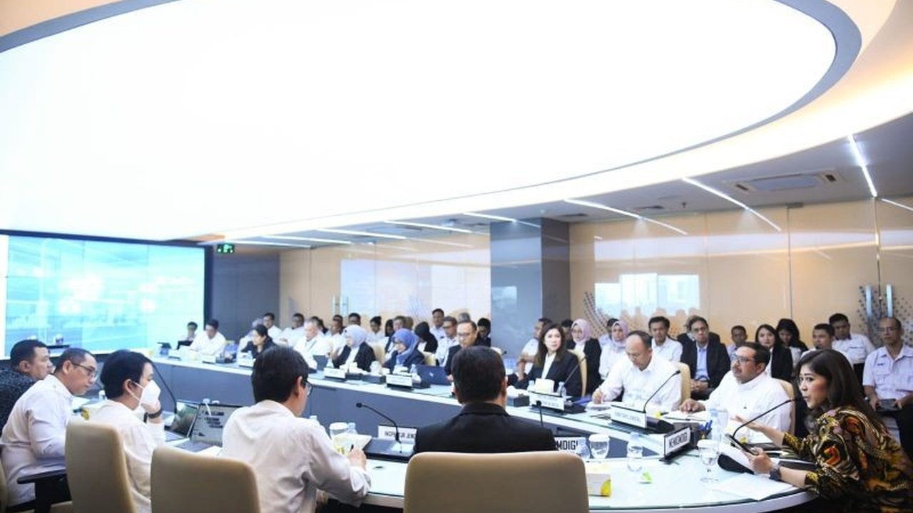 Kementerian Komunikasi dan Informatika (Kominfo) siap mencapai target transformasi digital berkat struktur organisasi yang baru, dengan fokus pada Pusat Data Nasional, infrastruktur digital, ekosistem AI, perlindungan anak di dunia digital, dan pengembang