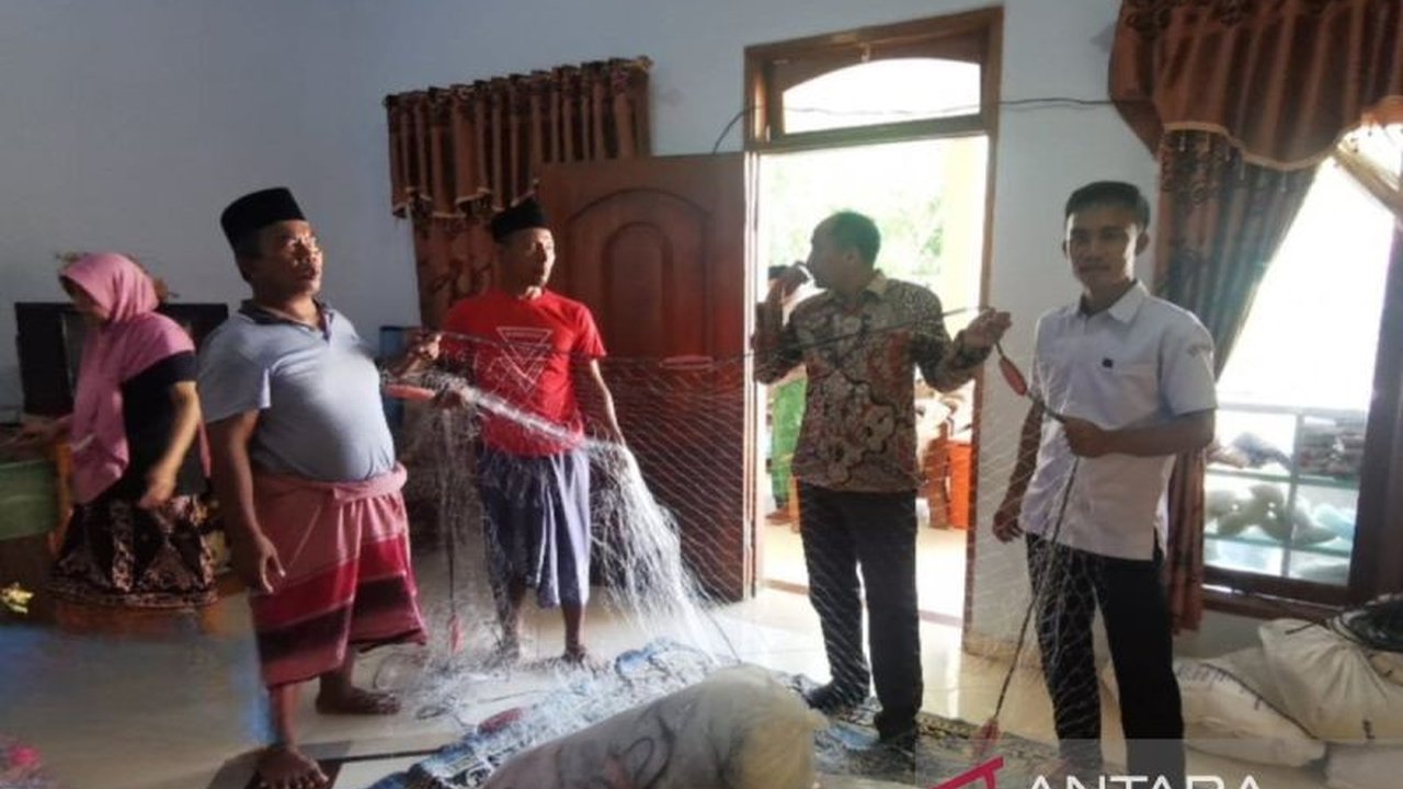 Rp1,6 Miliar Dialokasikan untuk Bantu Nelayan Pamekasan Gunakan Alat Tangkap Ramah Lingkungan