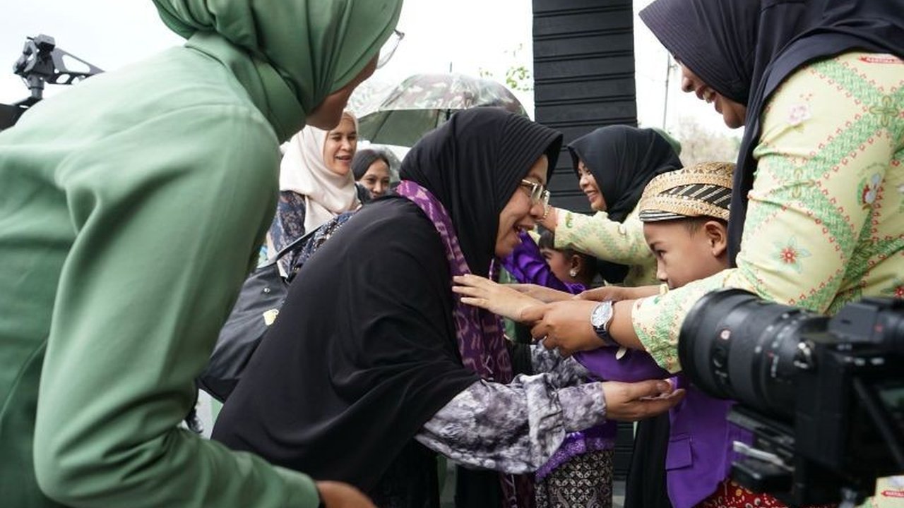 Pemerintah Kota Kediri mengapresiasi peningkatan layanan posyandu sebagai upaya mewujudkan masyarakat sehat dan sejahtera, ditandai dengan berbagai prestasi Posyandu Kemuning Yonif 521/DY.