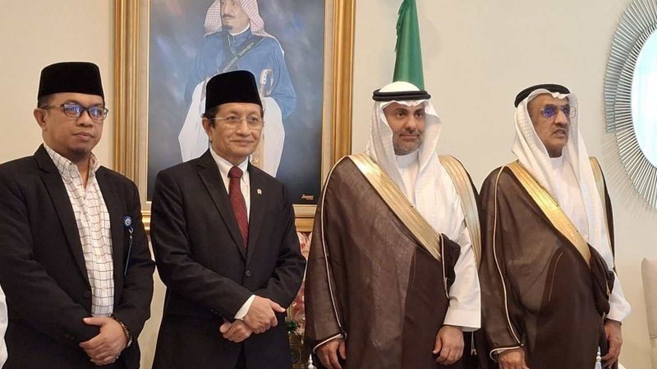 Menteri Agama RI, Nasaruddin Umar, mengusulkan penambahan petugas haji Indonesia menjadi 4.000 orang kepada Pemerintah Arab Saudi untuk meningkatkan pelayanan kepada jemaah haji Indonesia.